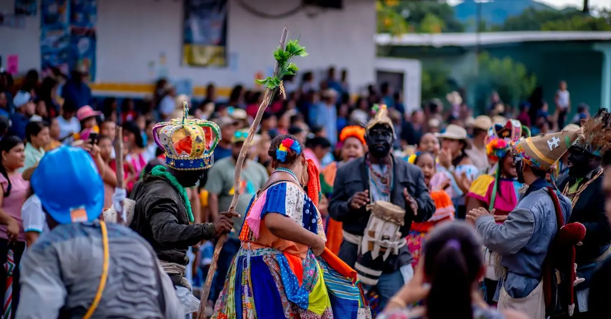 Les meilleures traditions d'escapades à travers le monde